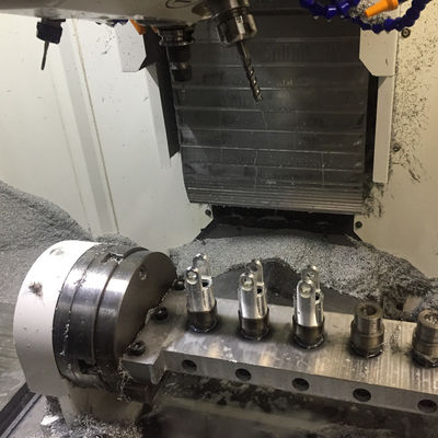 회전하는 부품 알루미늄 6061-T6 넓은 소재 옵션을 분쇄하는 주문 제작된 CNC 기계가공